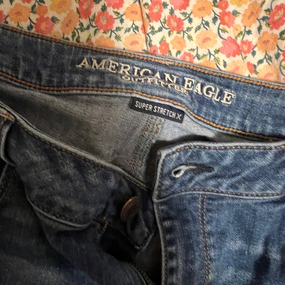 aeo ripped skinny jeans size 18 - Picture 2 of 4